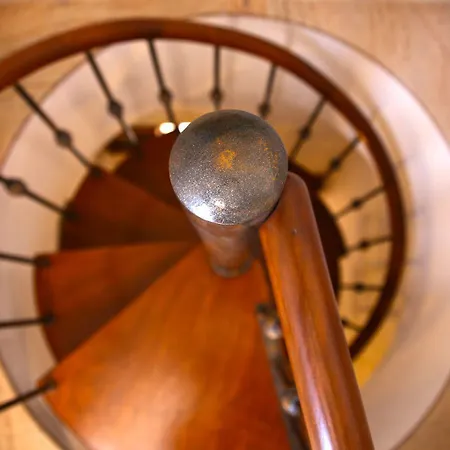 Tonia Nocleg ze śniadaniem 4*