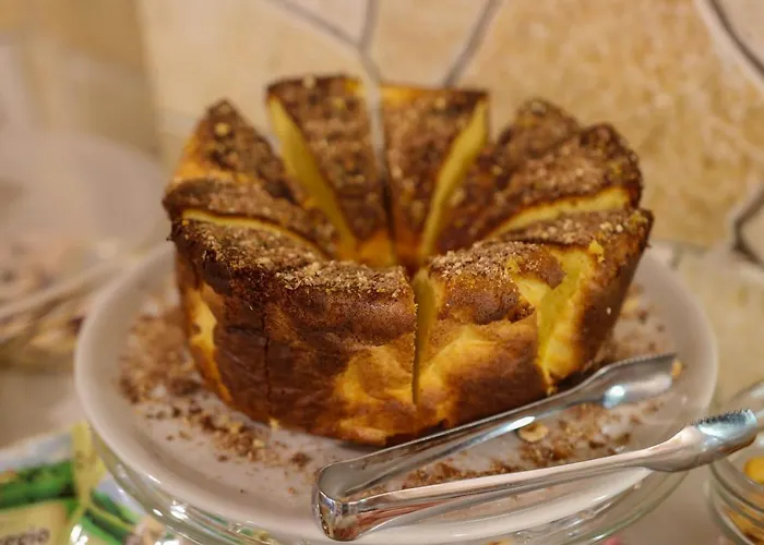 Oda ve Kahvaltı Tonia 4*