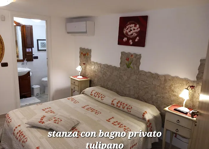 Oda ve Kahvaltı Tonia 4*