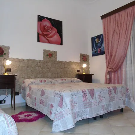فندق مبيت وإفطار Tonia 2*