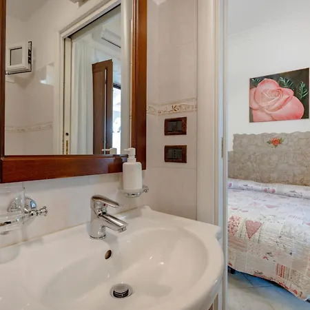 Tonia Bed & Breakfast 3*